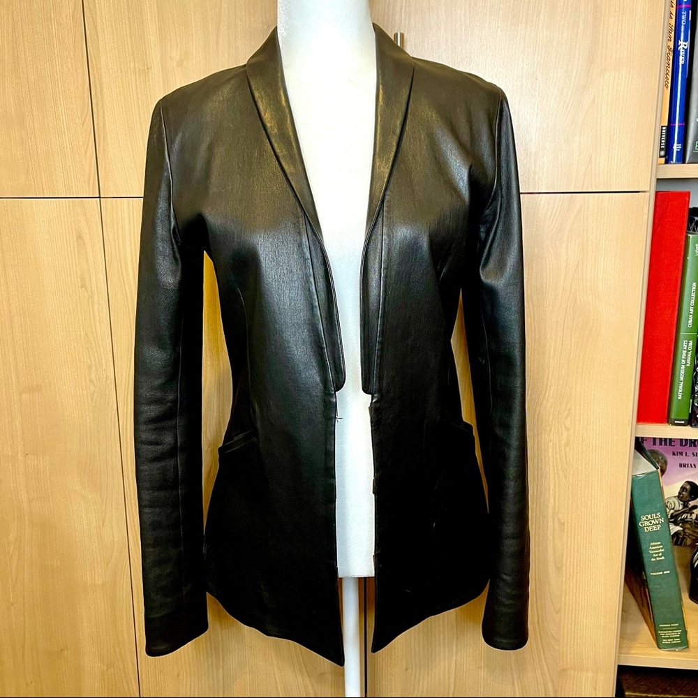 Thierry Mugler 🚩Host Pick🚩 slim edgy leather blazer